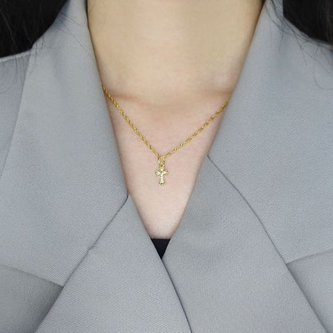 Sparkling Yellow Gold Cross Necklace